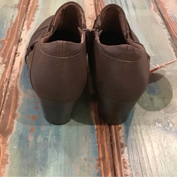 SOUL NWT Naturalizer Kariano Bootie Size 7 Ankle Boots Brown Comfort Shoes - Picture 5 of 11